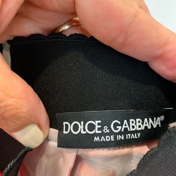 NWT Dolce & Gabbana skirt. Size 36 (0 U.S.) - Picture 8 of 9